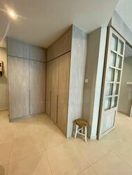 Gold Coast Condo (D5), Condominium #475763651